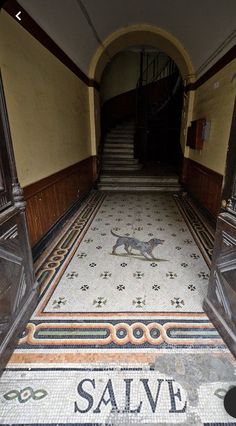 Custom-made mosaic art tile